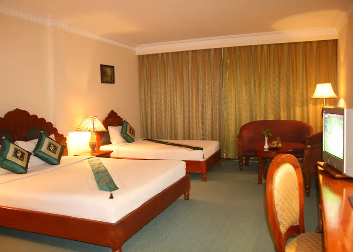 酒店 Majestic Angkor 4*