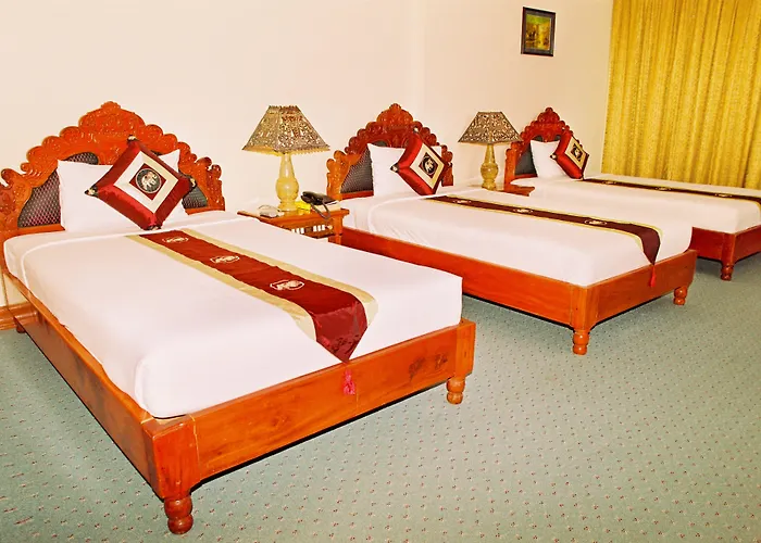 酒店 Majestic Angkor 4*